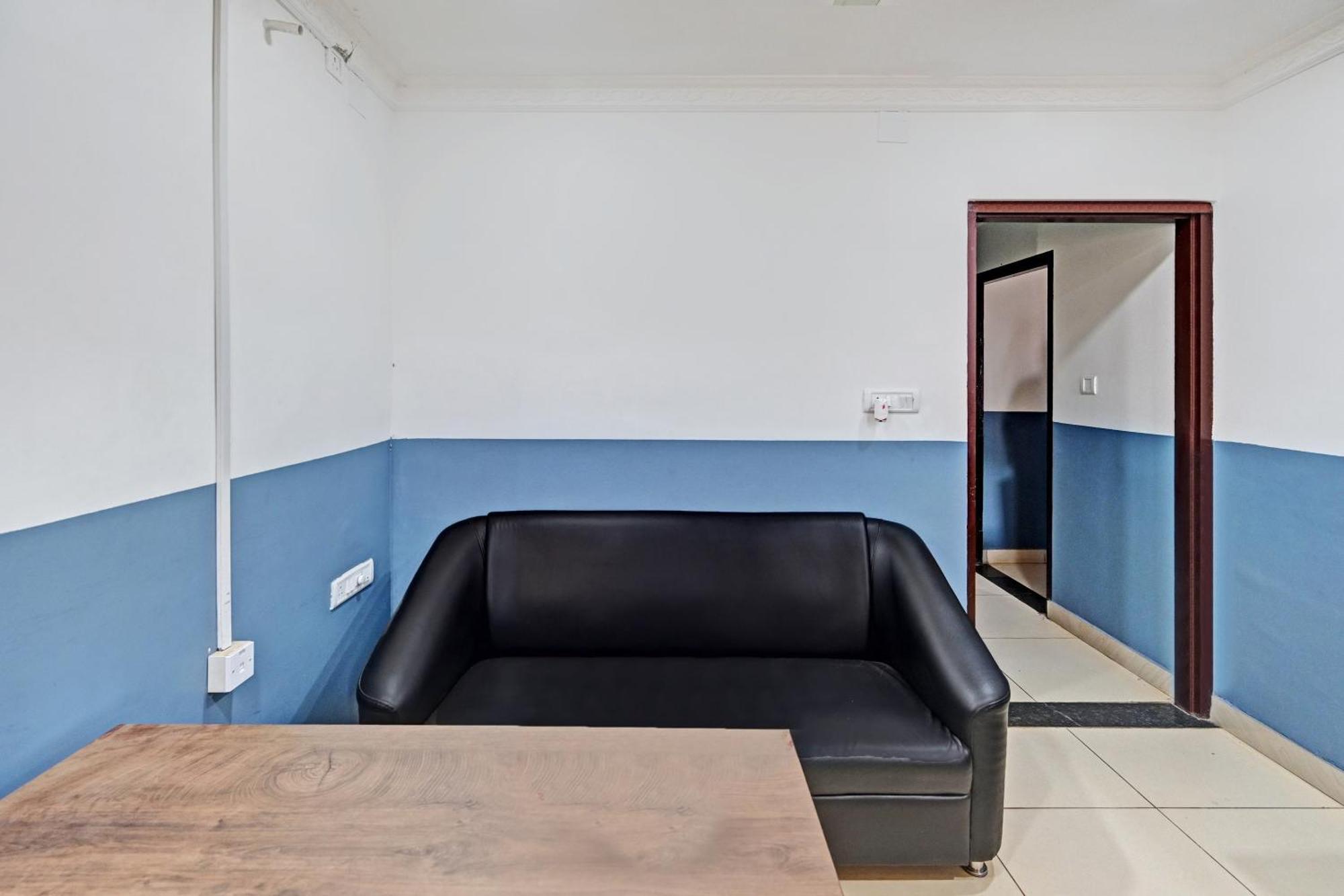 Hotel O Hi5 Days Inn Premium Бхубанешвара Экстерьер фото